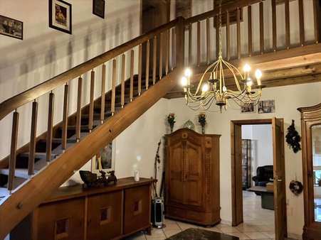 Treppenaufgang Treppenaufgang - Einfamilienhaus in 66894 Bechhofen mit 250m² kaufen
