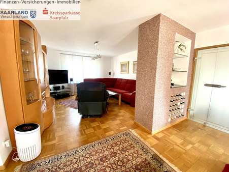 Wohnzimmer OG Wohnzimmer OG - Zweifamilienhaus in 66399 Mandelbachtal mit 210m² kaufen