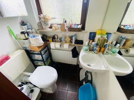 Gäste WC im EG Gäste WC im EG - Reihenmittelhaus in 66386 St. Ingbert mit 98m² kaufen
