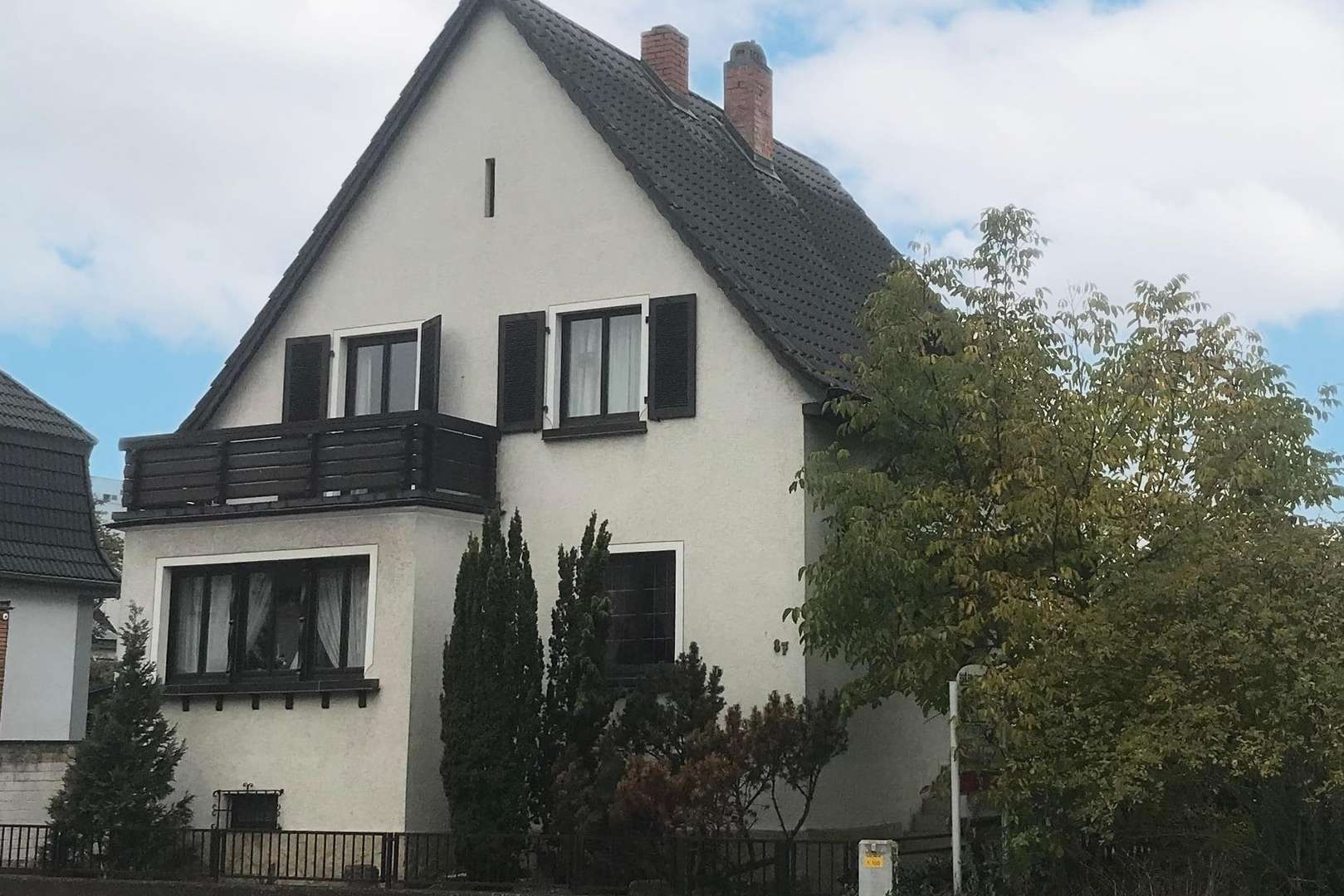 Strassenansicht - Einfamilienhaus in 66424 Homburg mit 140m² kaufen