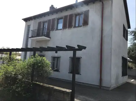 Mitten im Homburg - Wohnbaugrundstück mit Altbestand