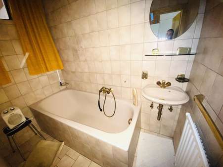 Kleines Bad Kleines Bad - Einfamilienhaus in 66453 Gersheim mit 180m² kaufen