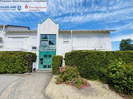 Willkommen zu Hause Willkommen zu Hause - Etagenwohnung in 66386 St. Ingbert mit 154m² kaufen