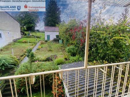 Blick vom Balkon Blick vom Balkon - Einfamilienhaus in 66386 St. Ingbert mit 210m² kaufen