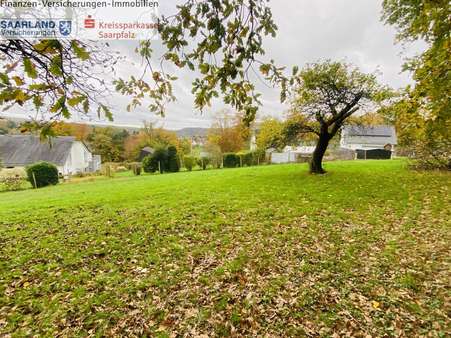 Viel Platz zum Entfalten Viel Platz zum Entfalten - Grundstück in 66440 Blieskastel mit 4112m² kaufen