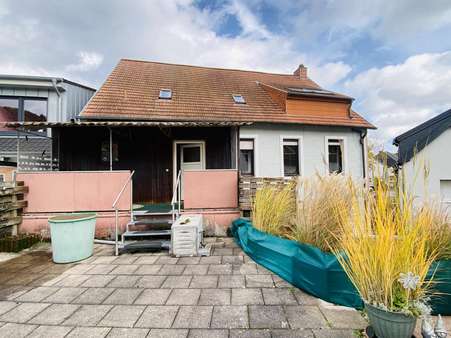 Rückansicht/Terrasse Rückansicht/Terrasse - Mehrfamilienhaus in 66386 St. Ingbert mit 200m² kaufen