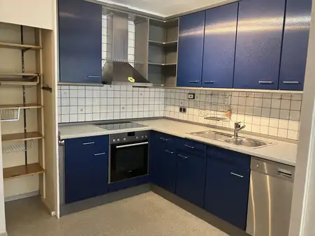 Gepflegte helle 4,5 ZKB-Maisonettenwohnung mit Balkon