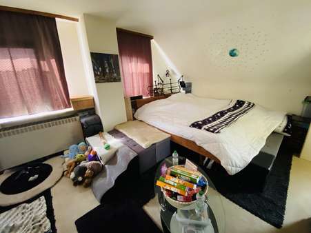 Schlafzimmer - Einfamilienhaus in 66386 St. Ingbert mit 130m² kaufen