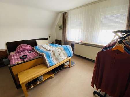 Schlafzimmer - Einfamilienhaus in 66386 St. Ingbert mit 130m² kaufen