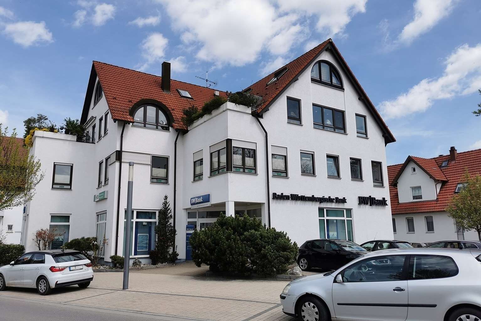 Hausansicht - Ladenlokal in 71272 Renningen mit 197m² kaufen