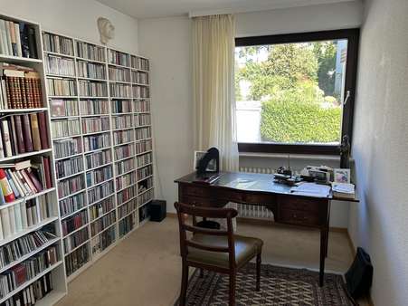 Kinderzimmer 1 - OG - Doppelhaushälfte in 70195 Stuttgart mit 171m² kaufen