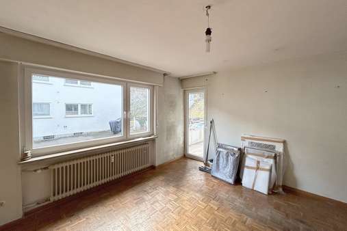 Zimmer - Erdgeschosswohnung in 70184 Stuttgart mit 69m² kaufen