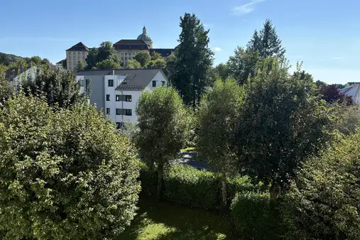 Großzügige 3-Zimmer-Eigentumswohnung inkl. Garagenbox und mit dieser schönen Aussicht!