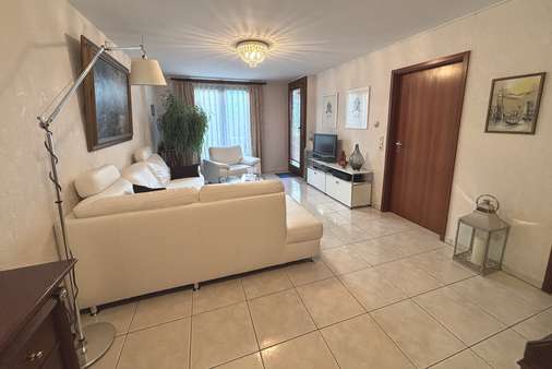 Wohnen - Erdgeschosswohnung in 70374 Stuttgart mit 87m² kaufen