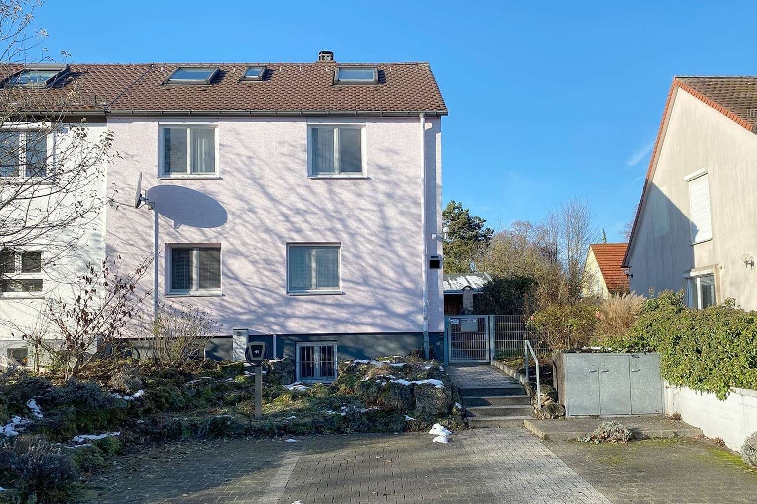Ansicht - Doppelhaushälfte in 70597 Stuttgart mit 93m² kaufen
