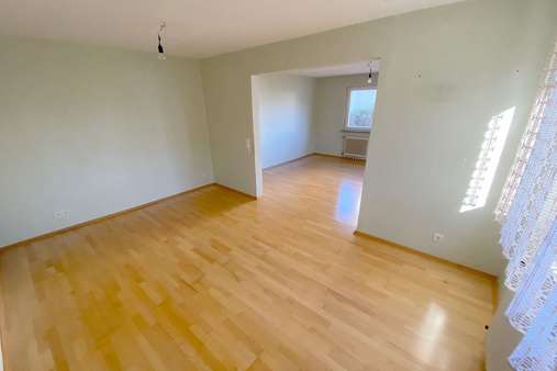 Zimmer EG - Doppelhaushälfte in 70597 Stuttgart mit 93m² kaufen