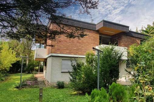 Außenansicht Außenansicht - Bungalow in 71101 Schönaich mit 208m² kaufen