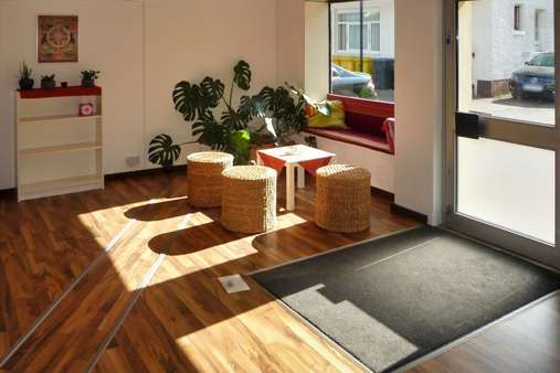 Laden - Büro - Mehrfamilienhaus in 73642 Welzheim mit 210m² kaufen