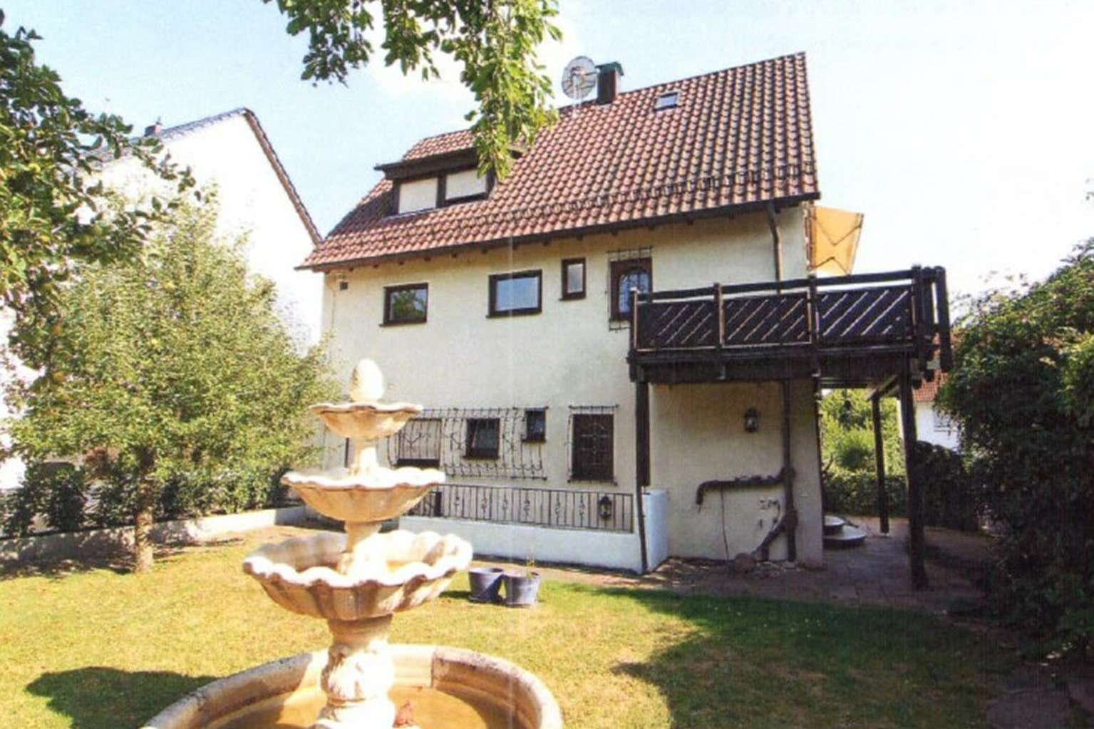 Ansicht vom Garten - Einfamilienhaus in 70597 Stuttgart mit 153m² kaufen
