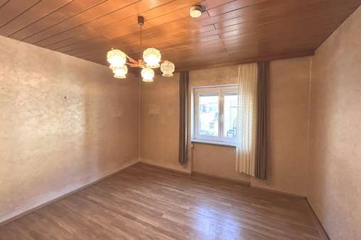 Schlafen - Erdgeschosswohnung in 70188 Stuttgart mit 59m² kaufen