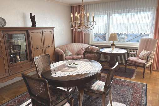 Wohnzimmer - Etagenwohnung in 78056 Villingen-Schwenningen mit 86m² kaufen