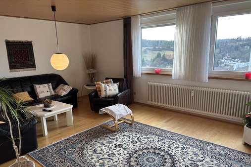 Wohnzimmer - Etagenwohnung in 78532 Tuttlingen mit 120m² kaufen