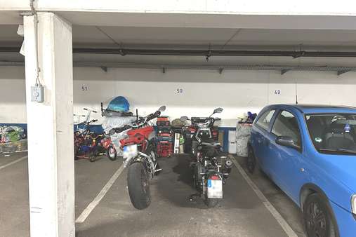 Stellplatz Tiefgarage - Etagenwohnung in 70329 Stuttgart mit 62m² kaufen