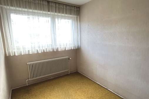 Zimmer - Etagenwohnung in 70176 Stuttgart mit 76m² kaufen