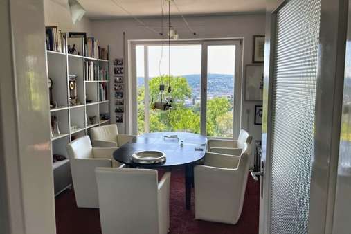 Essbereich Erdgeschoss - Zweifamilienhaus in 70192 Stuttgart mit 304m² kaufen