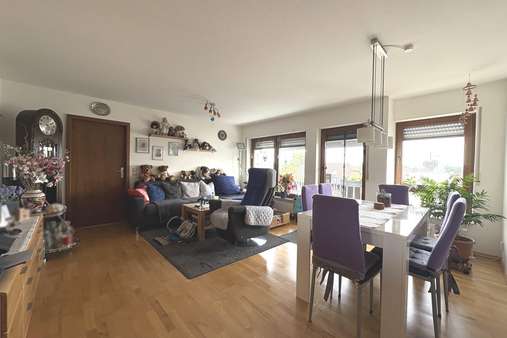 Wohnen/ Essen - Etagenwohnung in 74080 Heilbronn mit 67m² kaufen