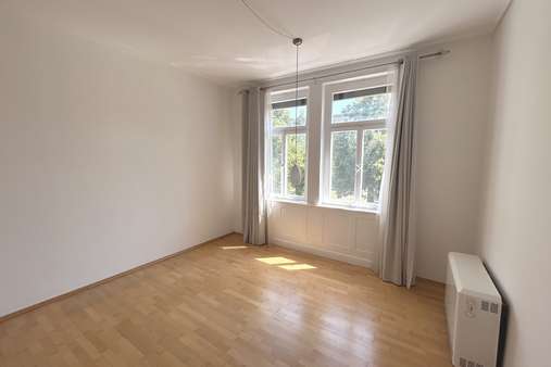 Zimmer - Etagenwohnung in 70188 Stuttgart mit 44m² kaufen