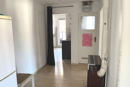 Flur - Dachgeschosswohnung in 70191 Stuttgart mit 56m² kaufen
