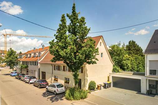 Sicht von der Straße - Einfamilienhaus in 71334 Waiblingen mit 100m² kaufen