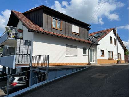 Außenansicht - Mehrfamilienhaus in 71549 Auenwald mit 378m² kaufen