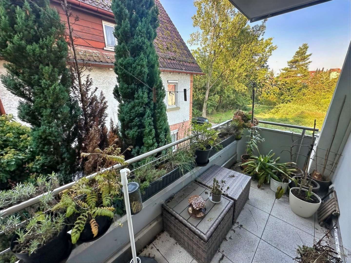 Balkon - Etagenwohnung in 70469 Stuttgart mit 75m² kaufen