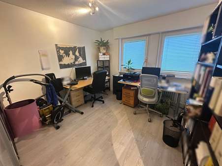 Kinderzimmer - Etagenwohnung in 70469 Stuttgart mit 75m² kaufen
