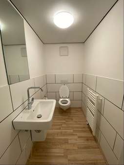 WC WC - Ladenlokal in 71332 Waiblingen mit 70m² mieten