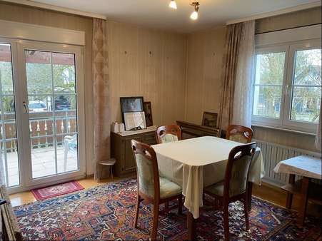 EG-Wohnzimmer - Zweifamilienhaus in 73667 Kaisersbach mit 130m² kaufen