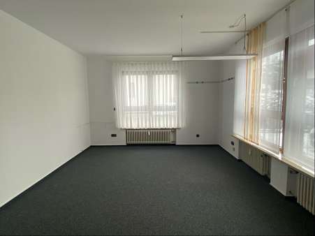 Büro - Büro in 71404 Korb mit 160m² mieten