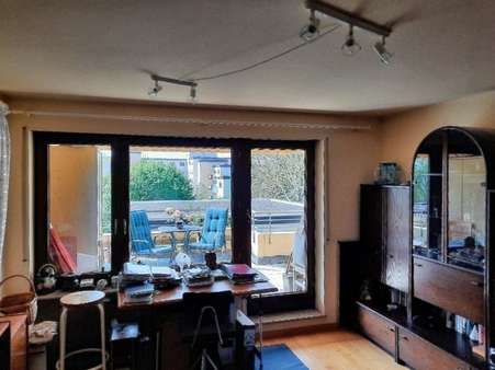 Wohnzimmer - Dachgeschosswohnung in 71334 Waiblingen mit 63m² kaufen
