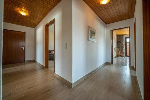 Flur Flur - Etagenwohnung in 71334 Waiblingen mit 86m² kaufen