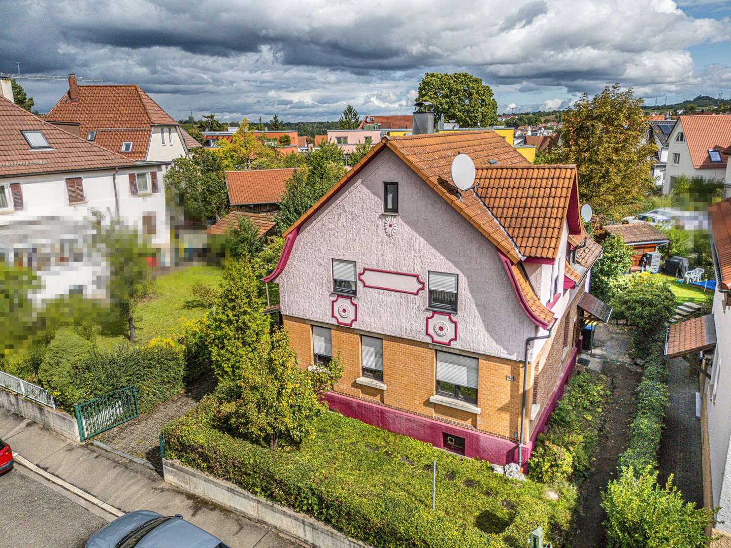 Außenansicht vorne Außenansicht vorne - Zweifamilienhaus in 71332 Waiblingen mit 126m² kaufen
