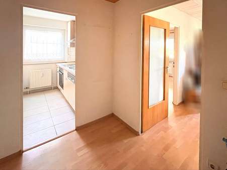 Flur Flur - Erdgeschosswohnung in 71334 Waiblingen mit 50m² kaufen