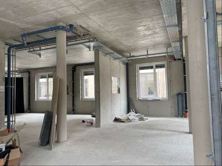 Innenansicht - Büro in 71384 Weinstadt mit 122m² kaufen