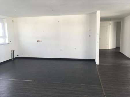 Küche - Büro in 71397 Leutenbach mit 150m² mieten