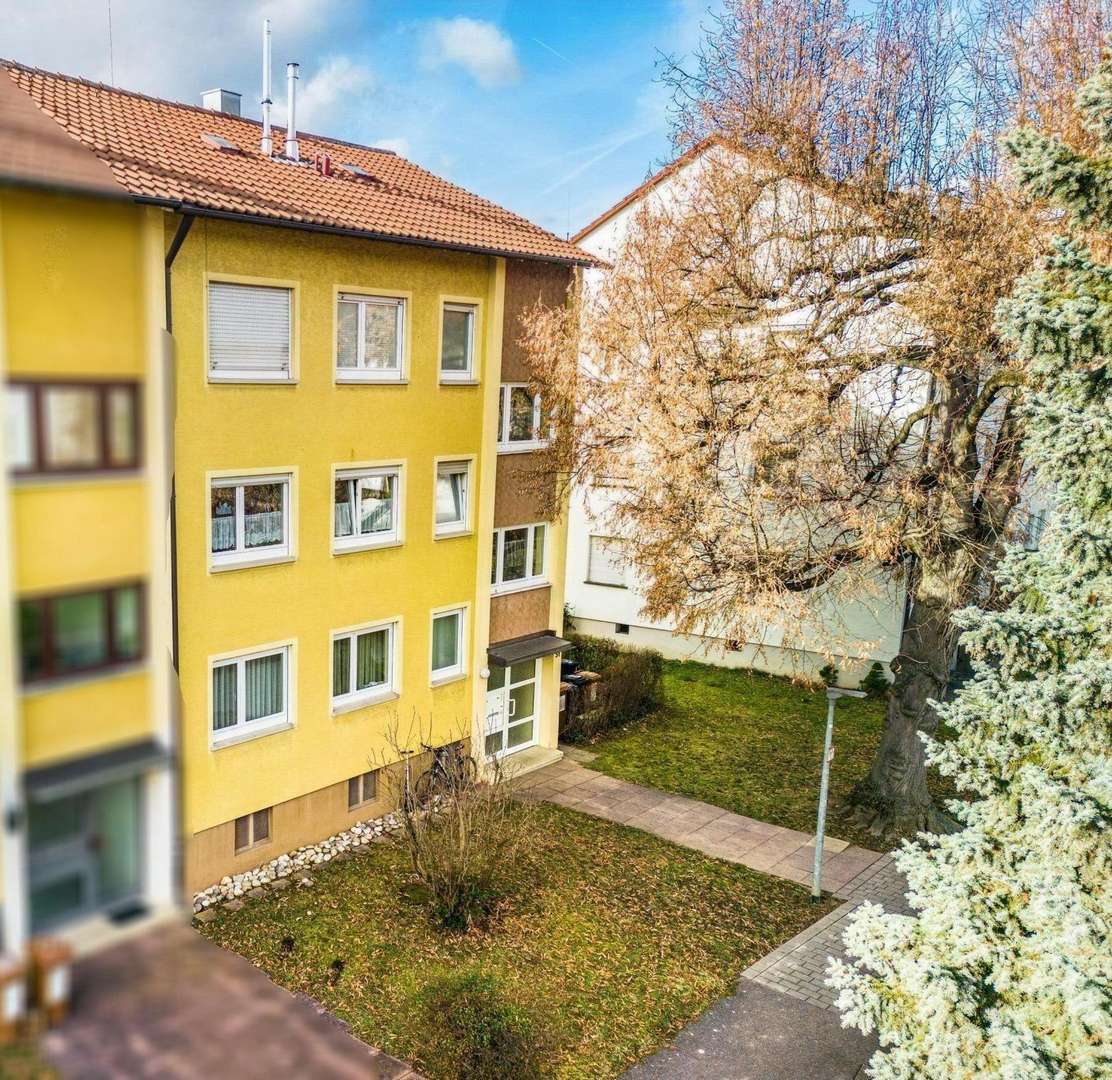 Titelbild - Mehrfamilienhaus in 70736 Fellbach mit 203m² kaufen