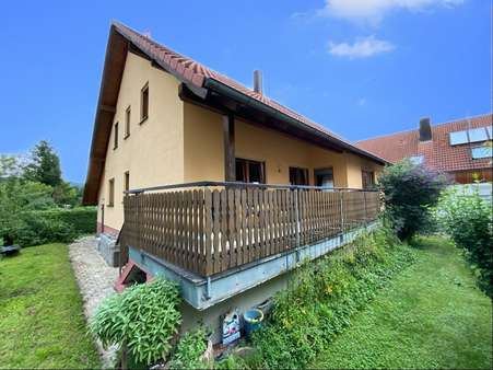Außen - Zweifamilienhaus in 71549 Auenwald mit 193m² günstig kaufen