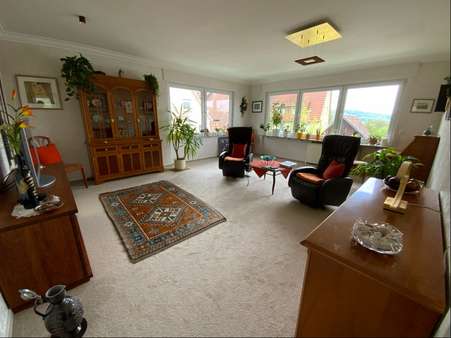 Wohnzimmer - Etagenwohnung in 73663 Berglen mit 106m² kaufen