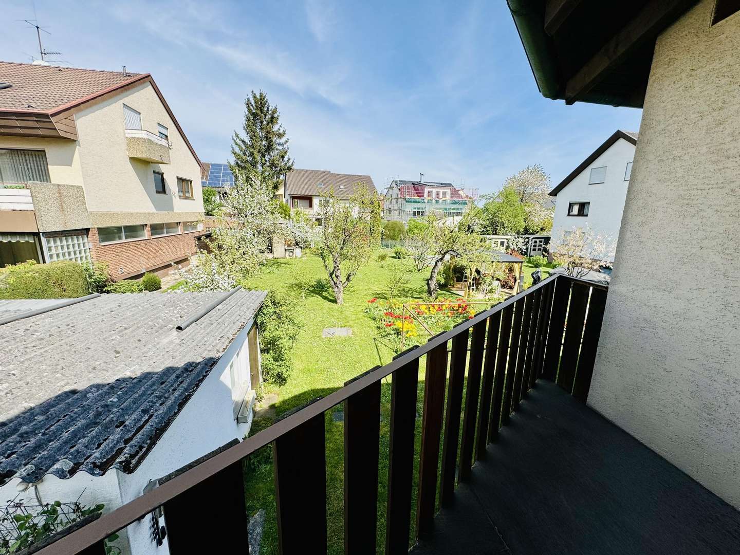 Blick vom Balkon Blick vom Balkon - Doppelhaushälfte in 71229 Leonberg mit 123m² kaufen