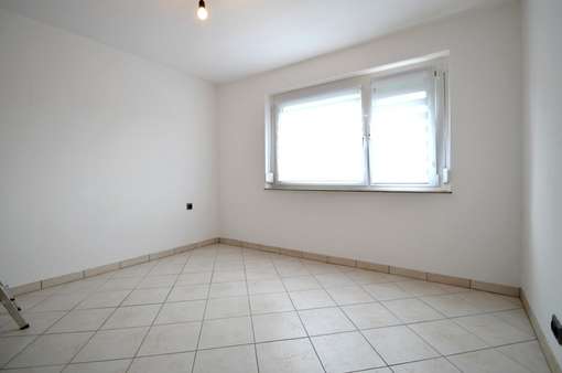 Schlafzimmer Schlafzimmer - Etagenwohnung in 71229 Leonberg mit 65m² kaufen